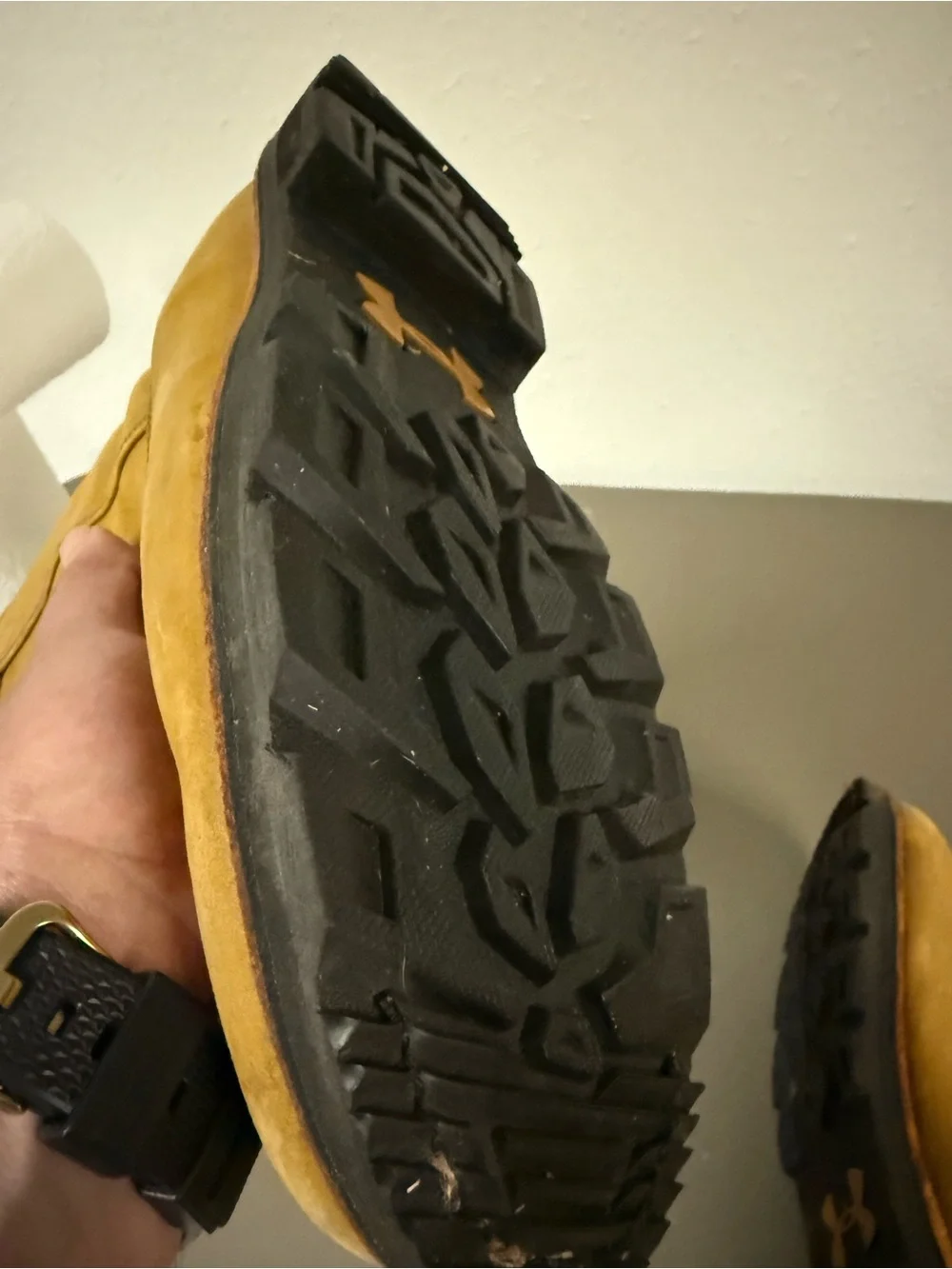Under Armour Men’s Tan Boots